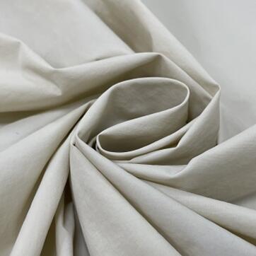 服裝設計師常用的面料都有什么特性？